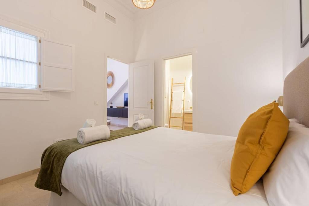 Mumu Luxury Suite Lirio Sevilla Exteriör bild
