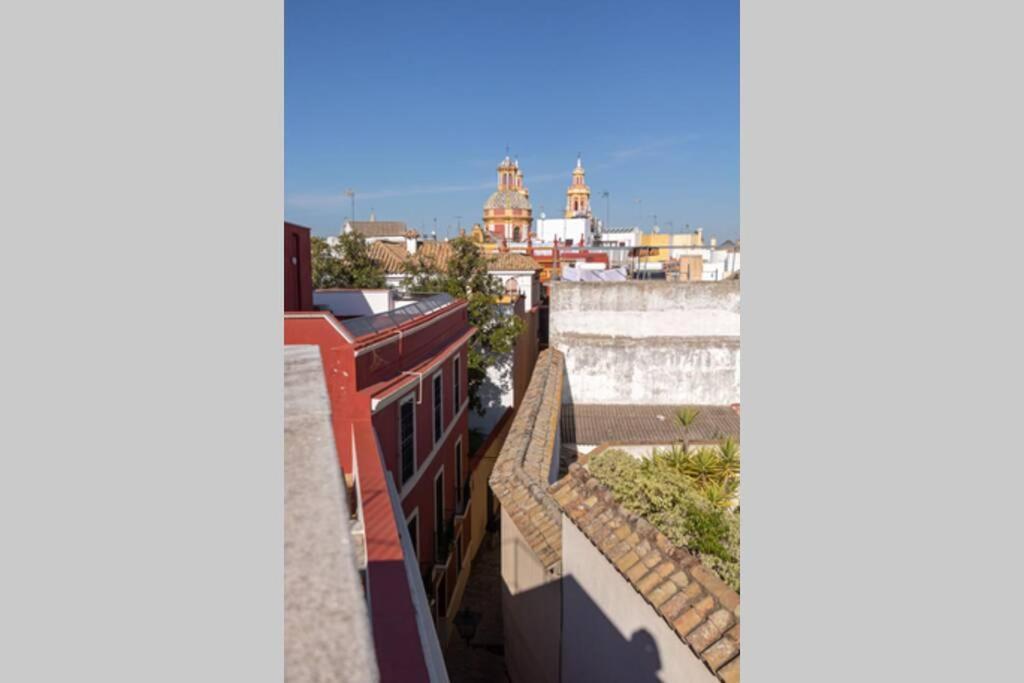 Mumu Luxury Suite Lirio Sevilla Exteriör bild