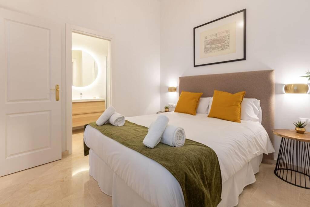 Mumu Luxury Suite Lirio Sevilla Exteriör bild