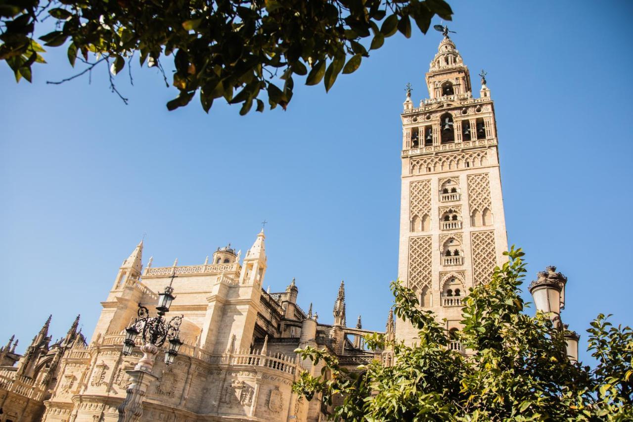 Mumu Luxury Suite Lirio Sevilla Exteriör bild